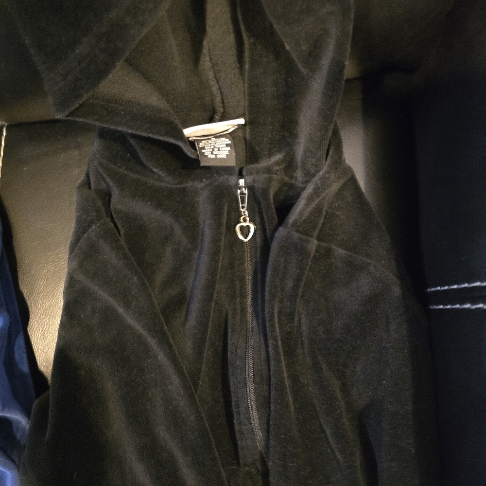 Velour Hoodie Set Of 3 - Red, Blue, Black Size Small - Picture 5 of 5